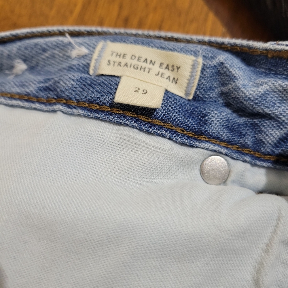 Madewell The Dean Easy Straight Jean in Northridge Wash: Airy Denim Edition - Picture 10 of 14